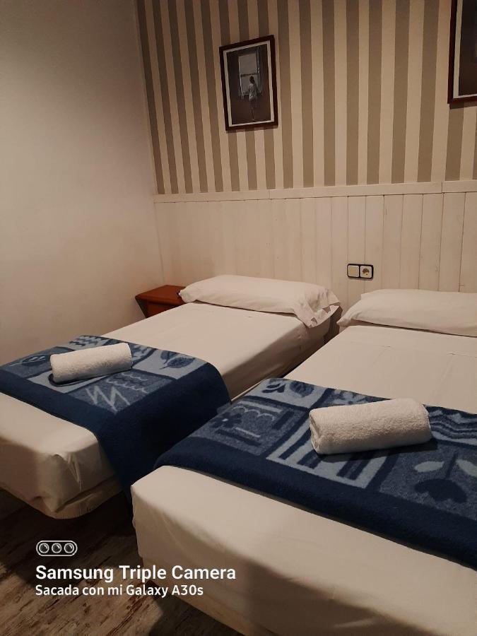 מדריד Pension San Isidro מראה חיצוני תמונה